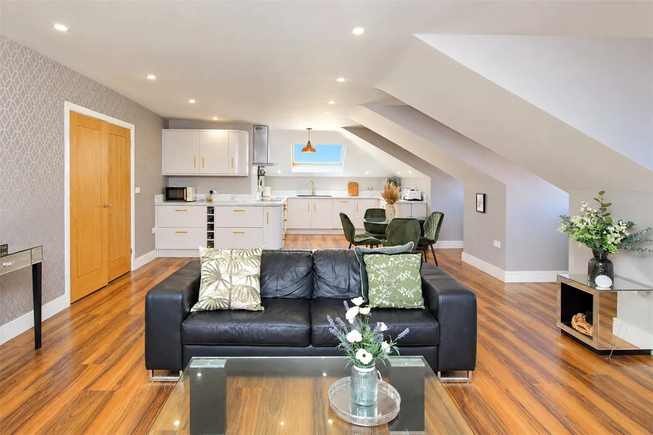Rayleigh Road, Leigh-on-Sea, SS9, photo 4
