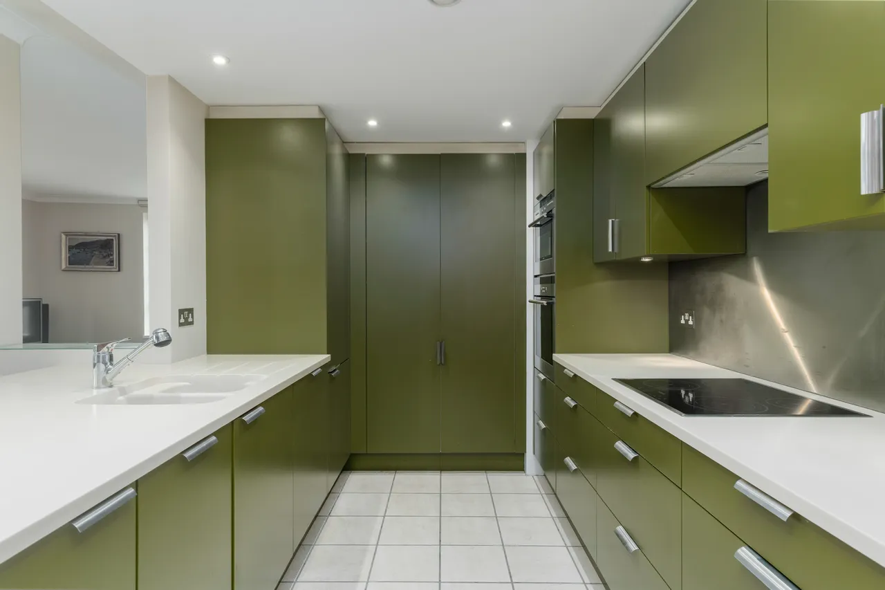 Narrow Street, London, E14, photo 5