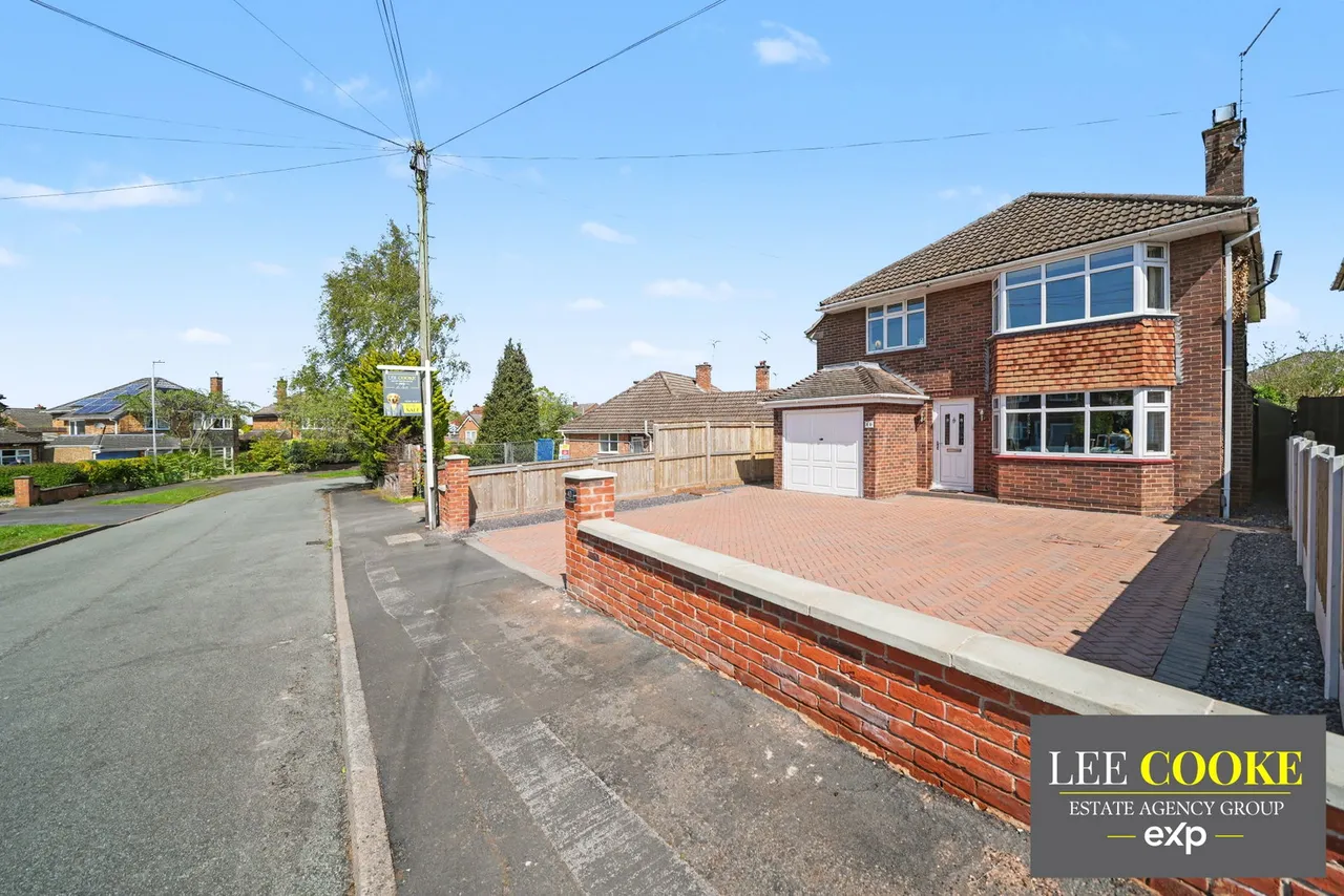 Newquay Avenue, Weeping Cross, ST17, photo 28