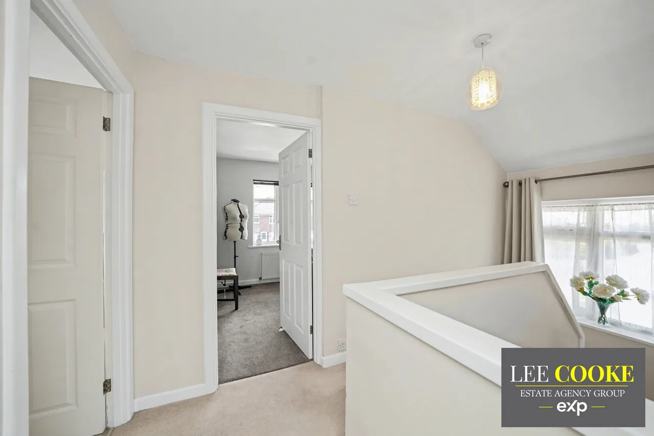 Newquay Avenue, Weeping Cross, ST17, photo 16