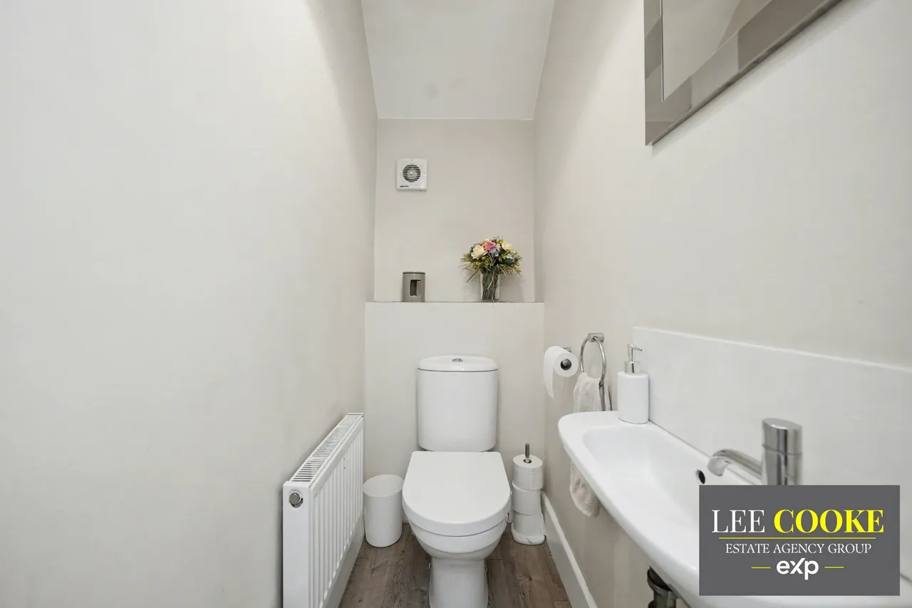 Newquay Avenue, Weeping Cross, ST17, photo 27
