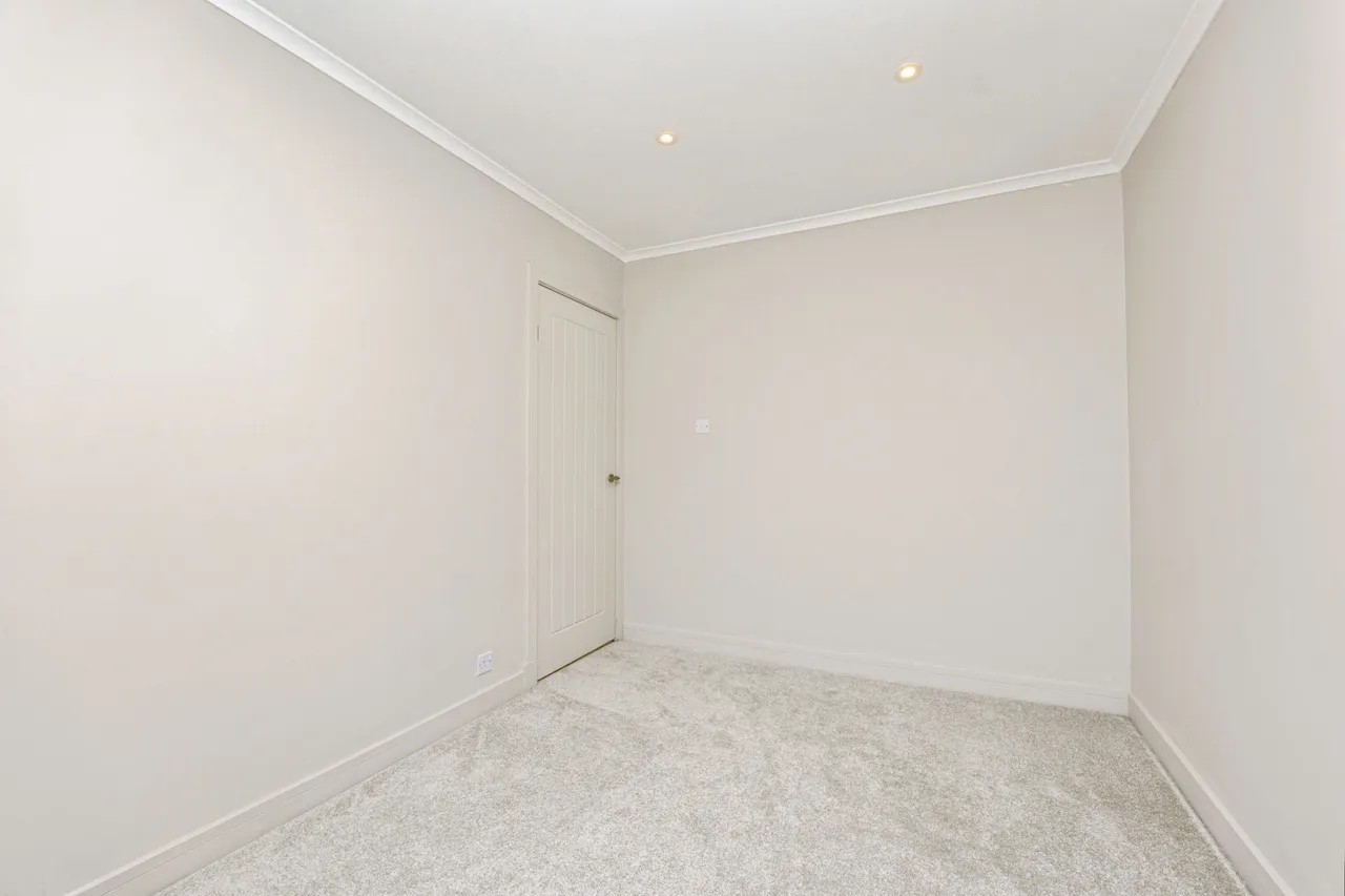 Penilee Road, Paisley, PA1, photo 6