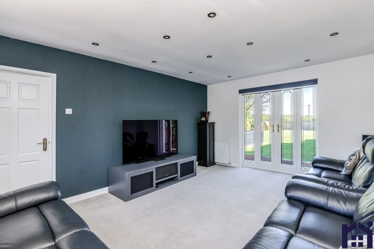 Wood Lane, Heskin, Chorley, PR7 5NT, photo 2