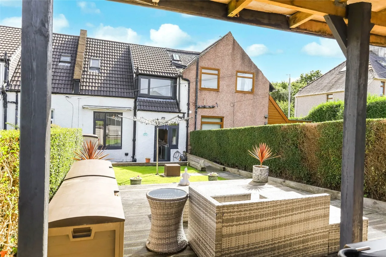 Bridgend Road, Greenock, Inverclyde, PA15, photo 5