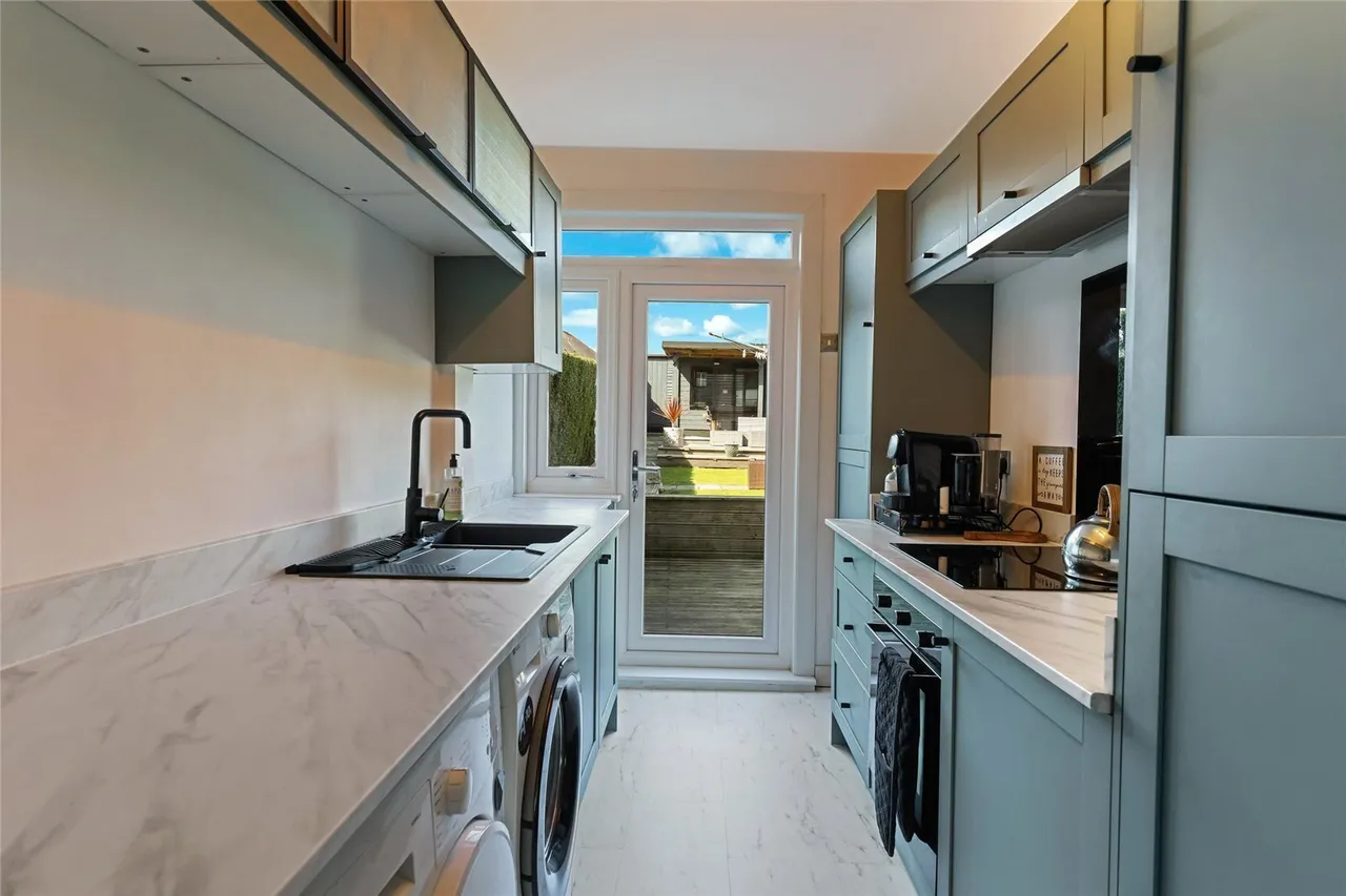 Bridgend Road, Greenock, Inverclyde, PA15, photo 6