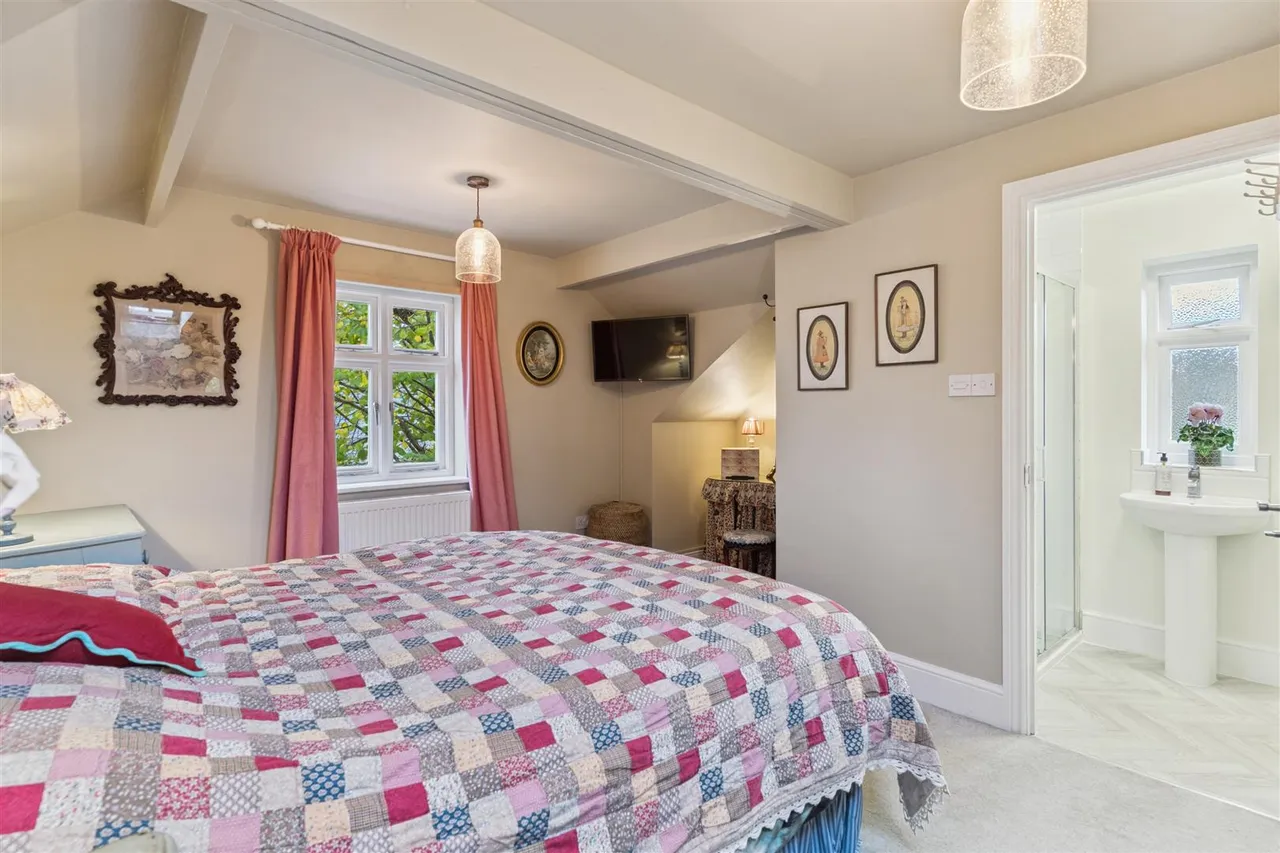 East Street, Olney, photo 16
