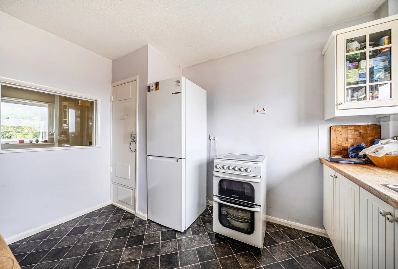 Park Lane East, Reigate, RH2 8LP, photo 22