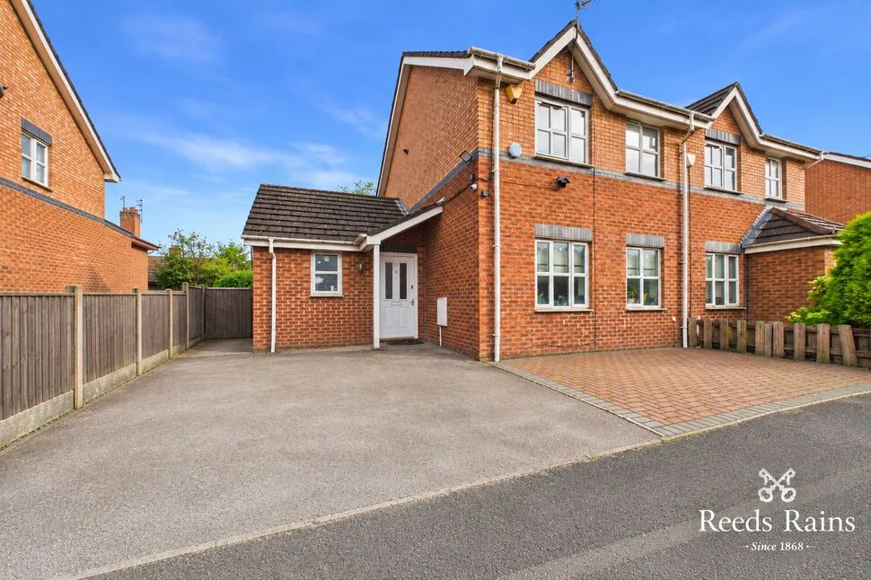 4 bed house for sale, Melland Road, Manchester, M18