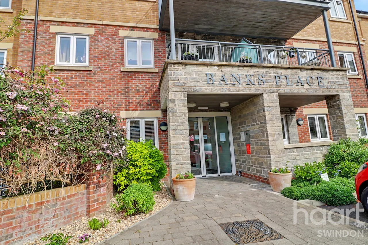 Banks Place, Wroughton, SN4, photo 9