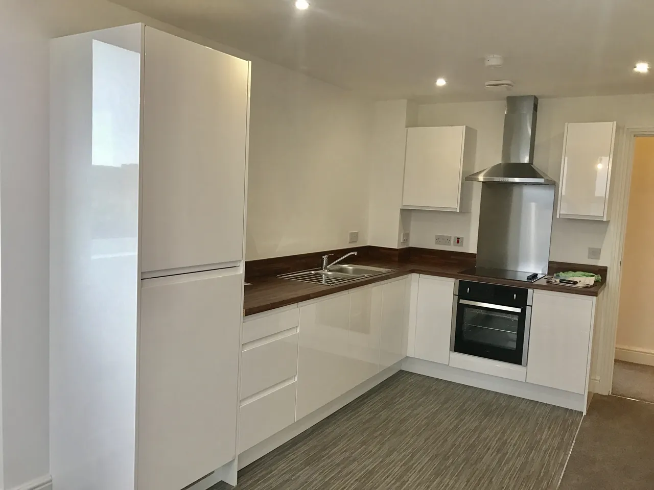 Acre House, Sale, M33 7GG, photo 6