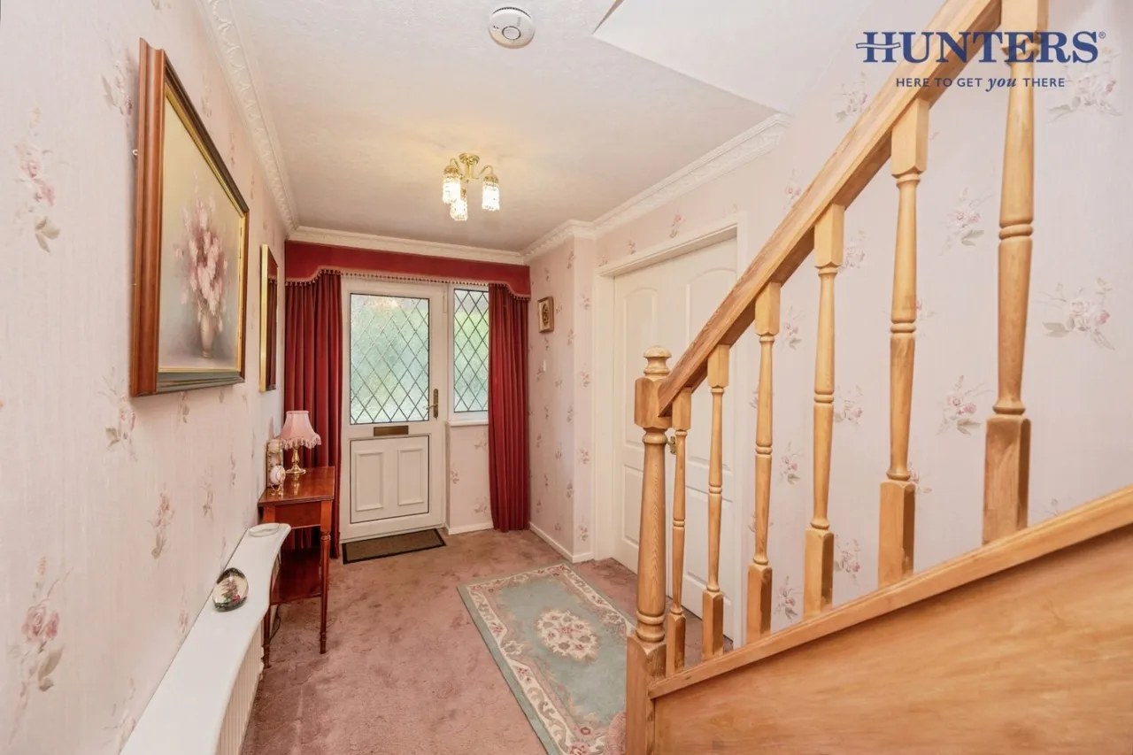 Bluebird Close, Lichfield, WS14, photo 4