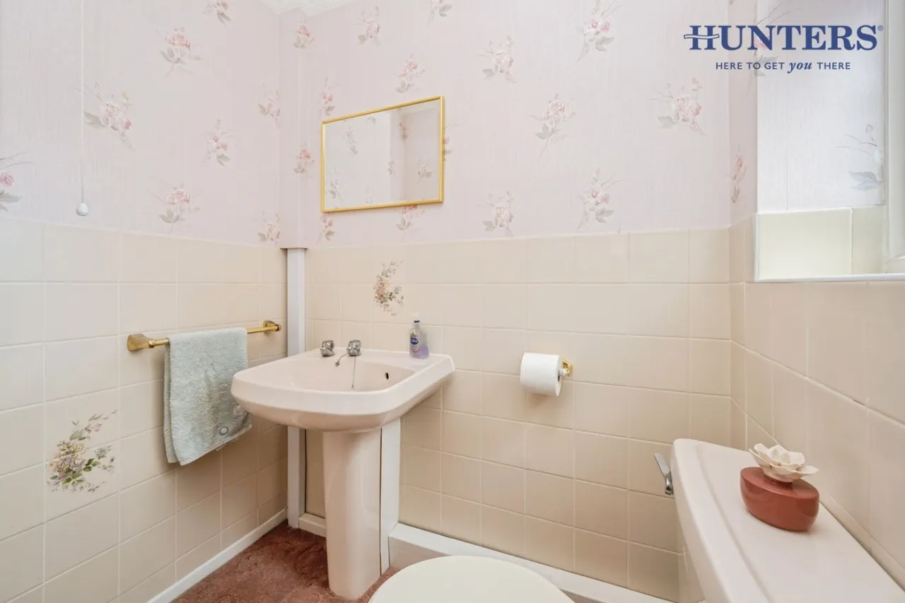 Bluebird Close, Lichfield, WS14, photo 6
