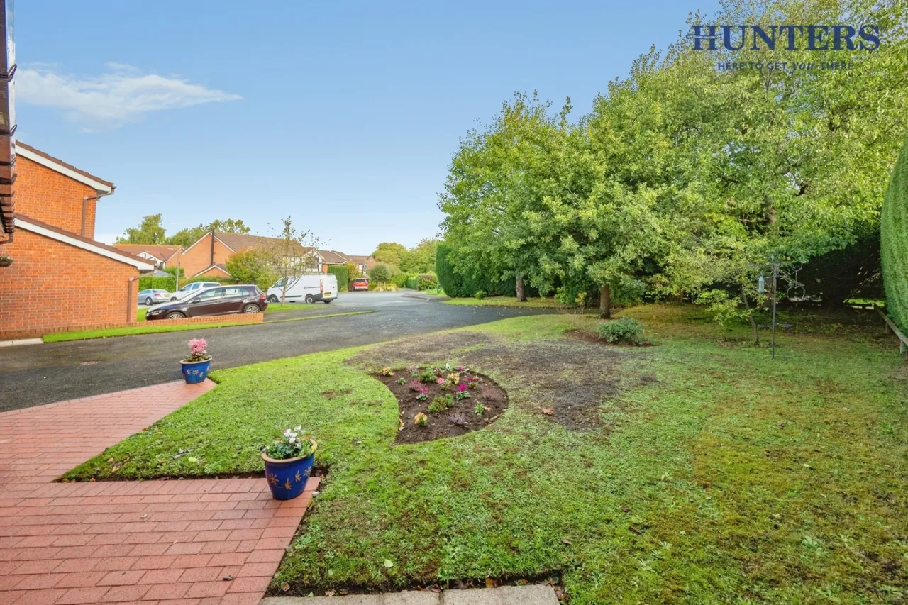 Bluebird Close, Lichfield, WS14, photo 34