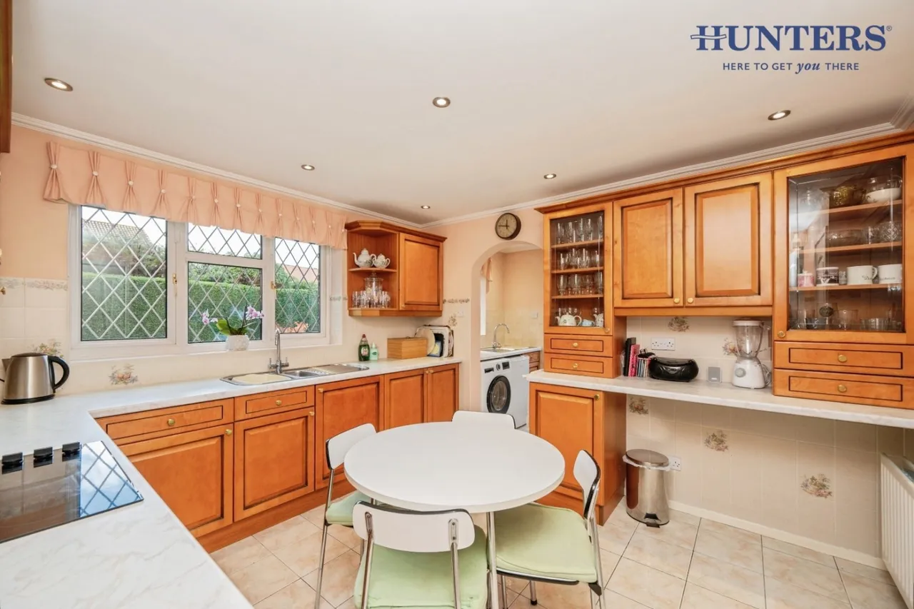 Bluebird Close, Lichfield, WS14, photo 15
