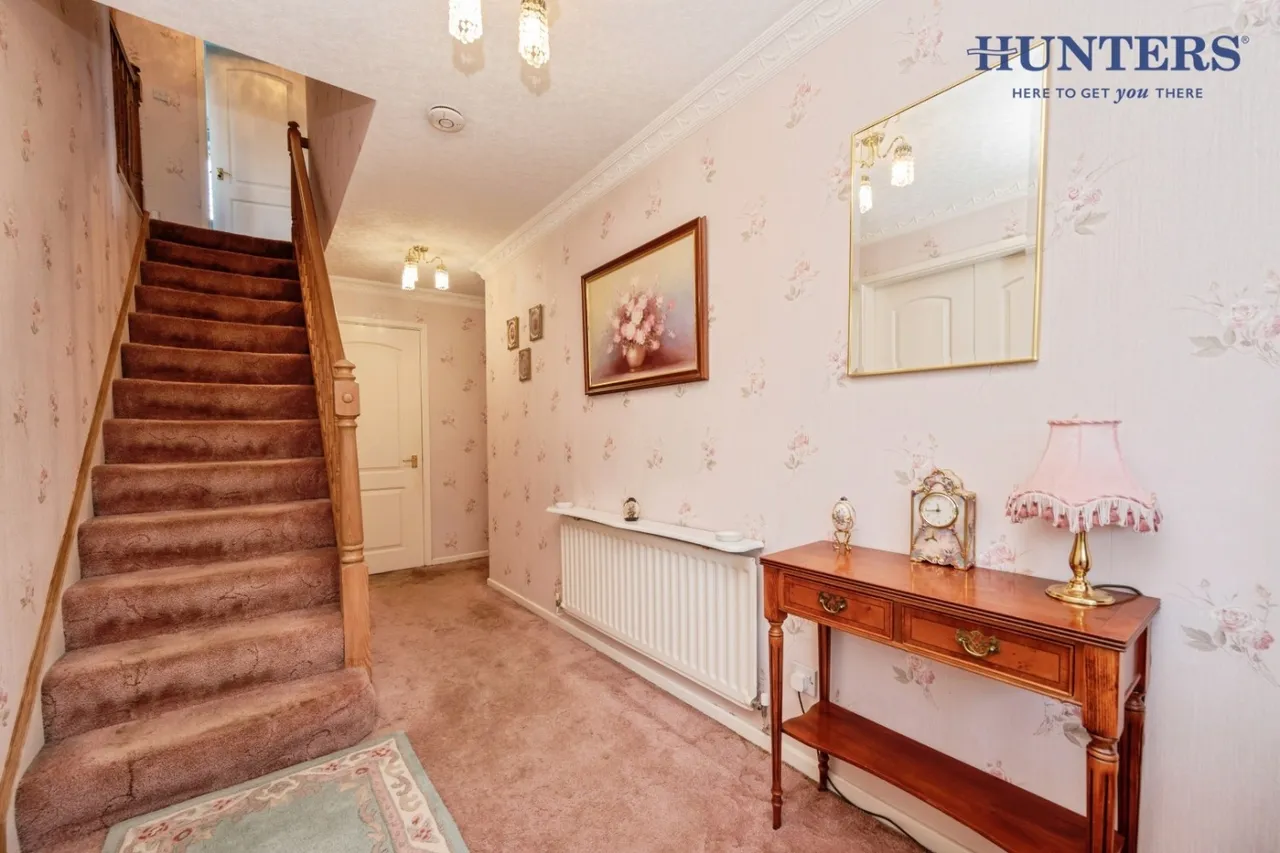 Bluebird Close, Lichfield, WS14, photo 5