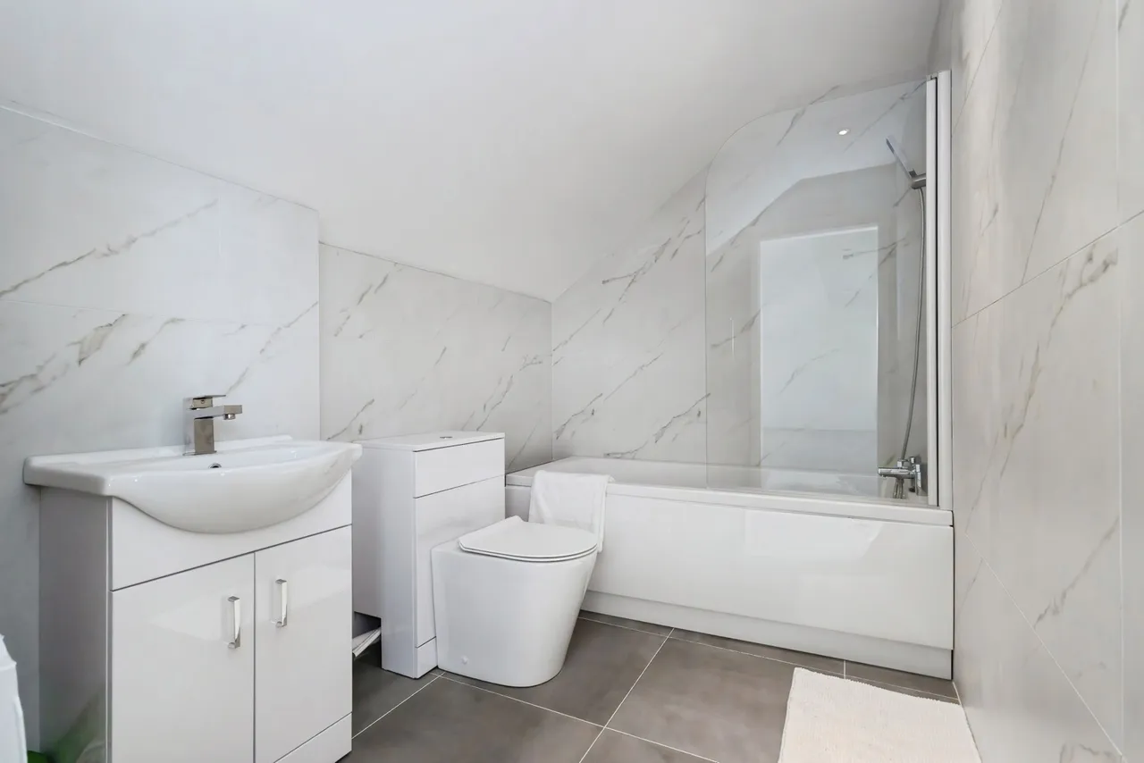 Milton Brae, Milton Street, Mossley, Ashton-under-Lyne, OL5, photo 25