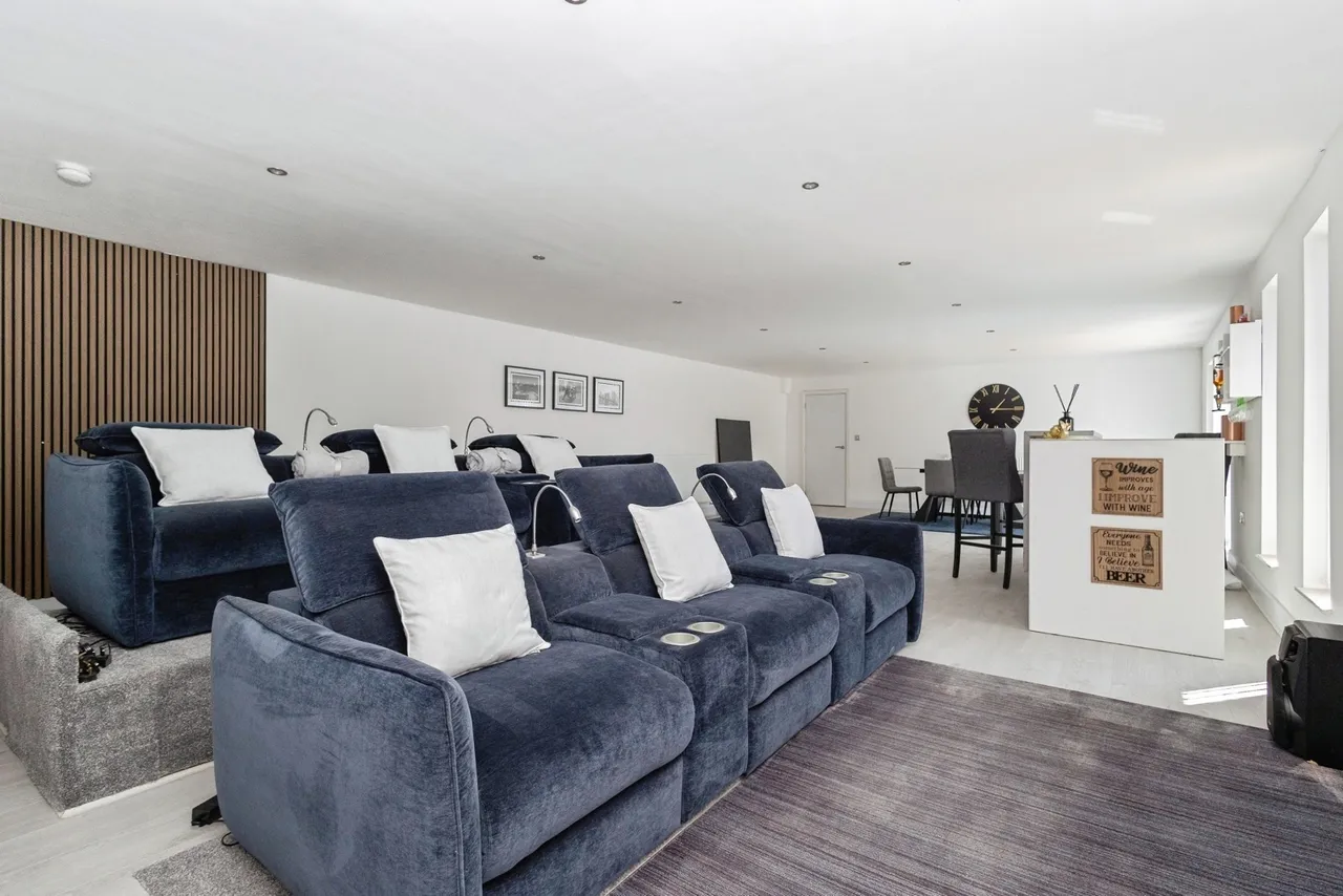 Milton Brae, Milton Street, Mossley, Ashton-under-Lyne, OL5, photo 15
