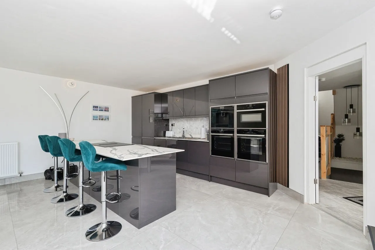 Milton Brae, Milton Street, Mossley, Ashton-under-Lyne, OL5, photo 10