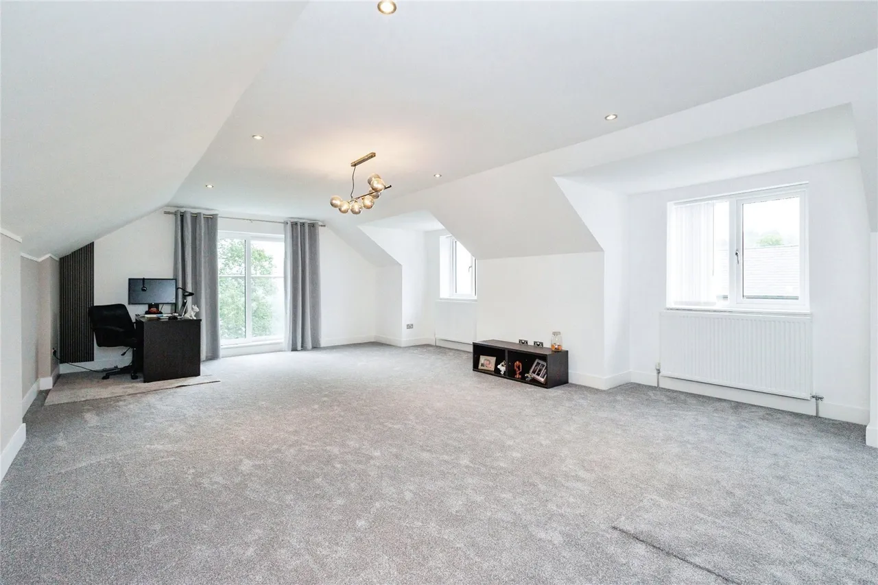 Milton Brae, Milton Street, Mossley, Ashton-under-Lyne, OL5, photo 22