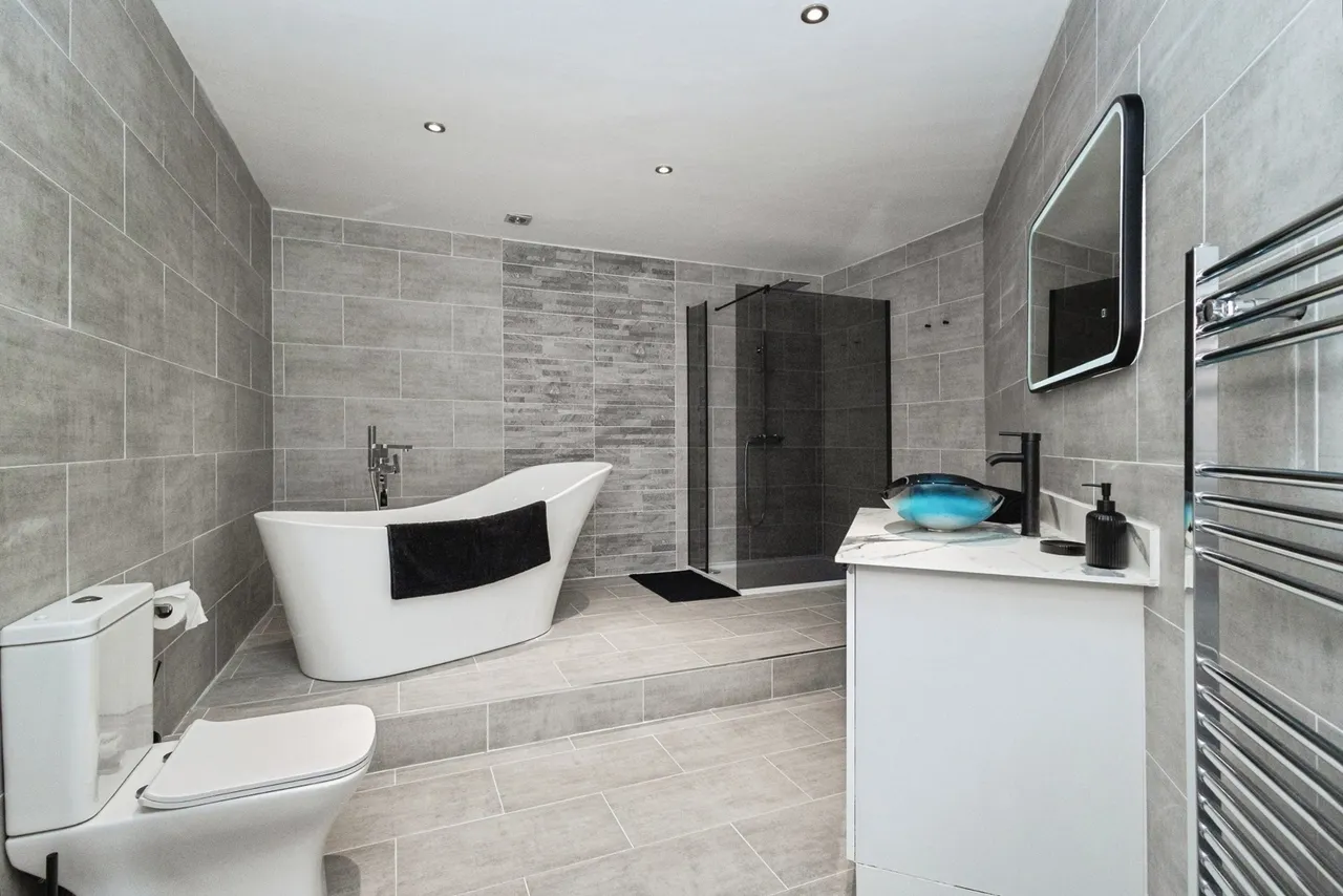 Milton Brae, Milton Street, Mossley, Ashton-under-Lyne, OL5, photo 4