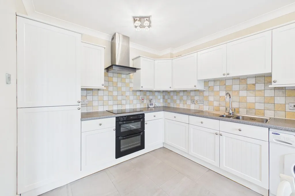 Rayrigg Road, photo 6