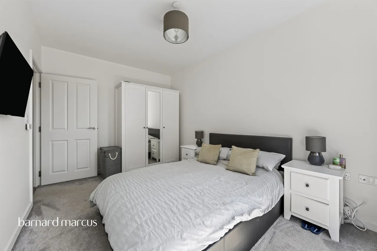 Thimble Crescent, Wallington, photo 7