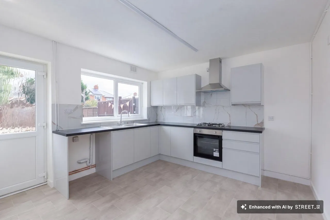 Pinewood Avenue, Thurmaston, LE4, photo 3
