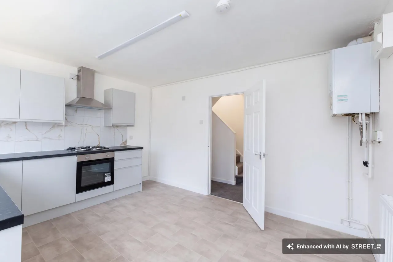 Pinewood Avenue, Thurmaston, LE4, photo 4