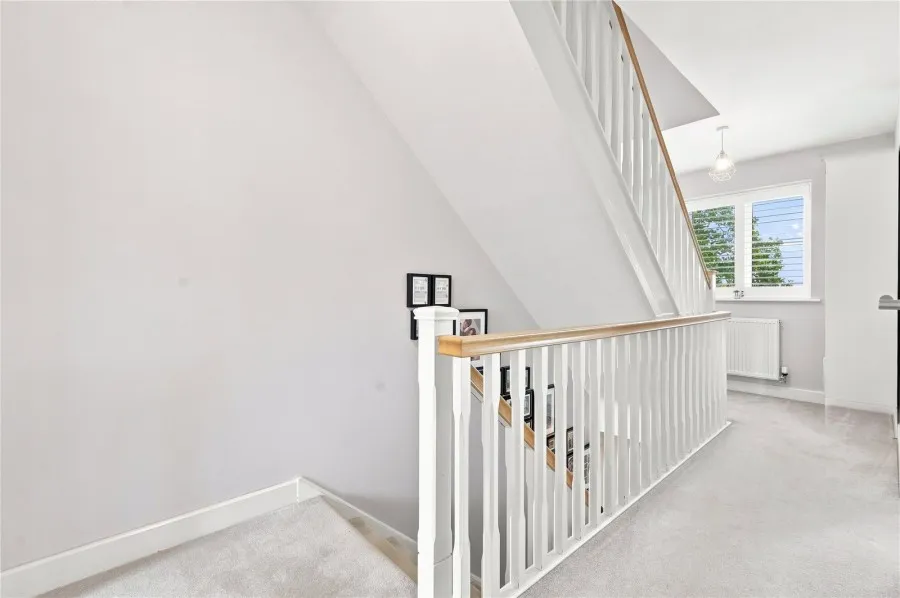 House Under Offer with 3 bedrooms in Stansted, CM24, photo 16