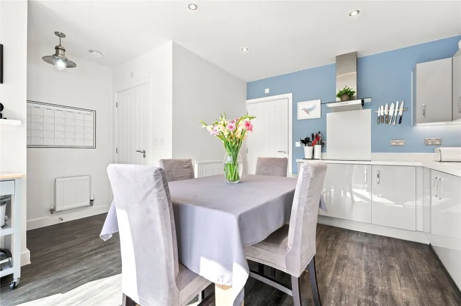 House Under Offer with 3 bedrooms in Stansted, CM24, photo 5