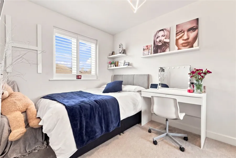 House Under Offer with 3 bedrooms in Stansted, CM24, photo 7