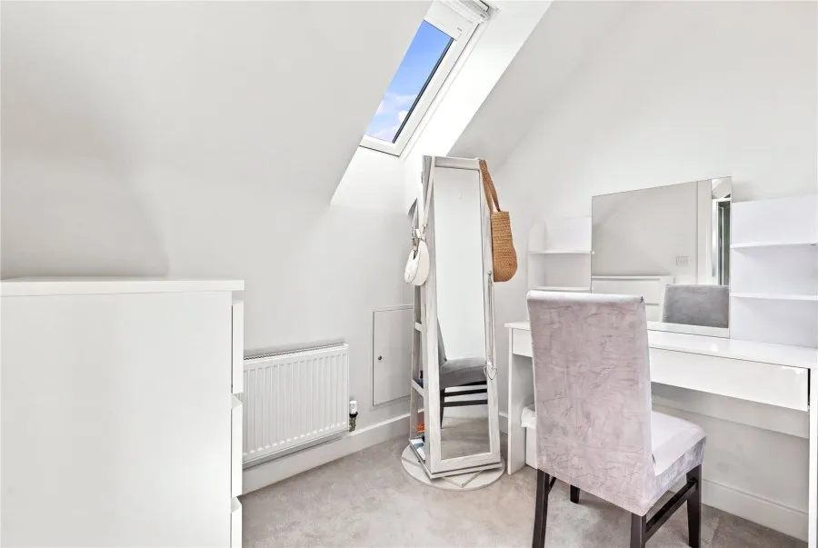 House Under Offer with 3 bedrooms in Stansted, CM24, photo 18