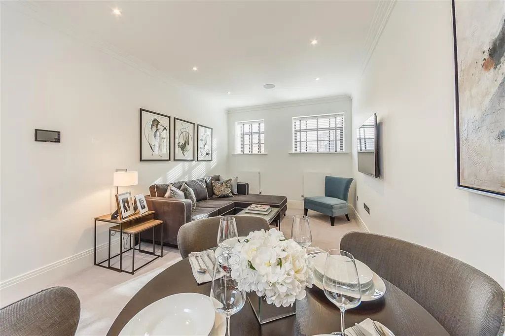 2 bed flat to rent — Palace Wharf, Rainville Road, Hammersmith