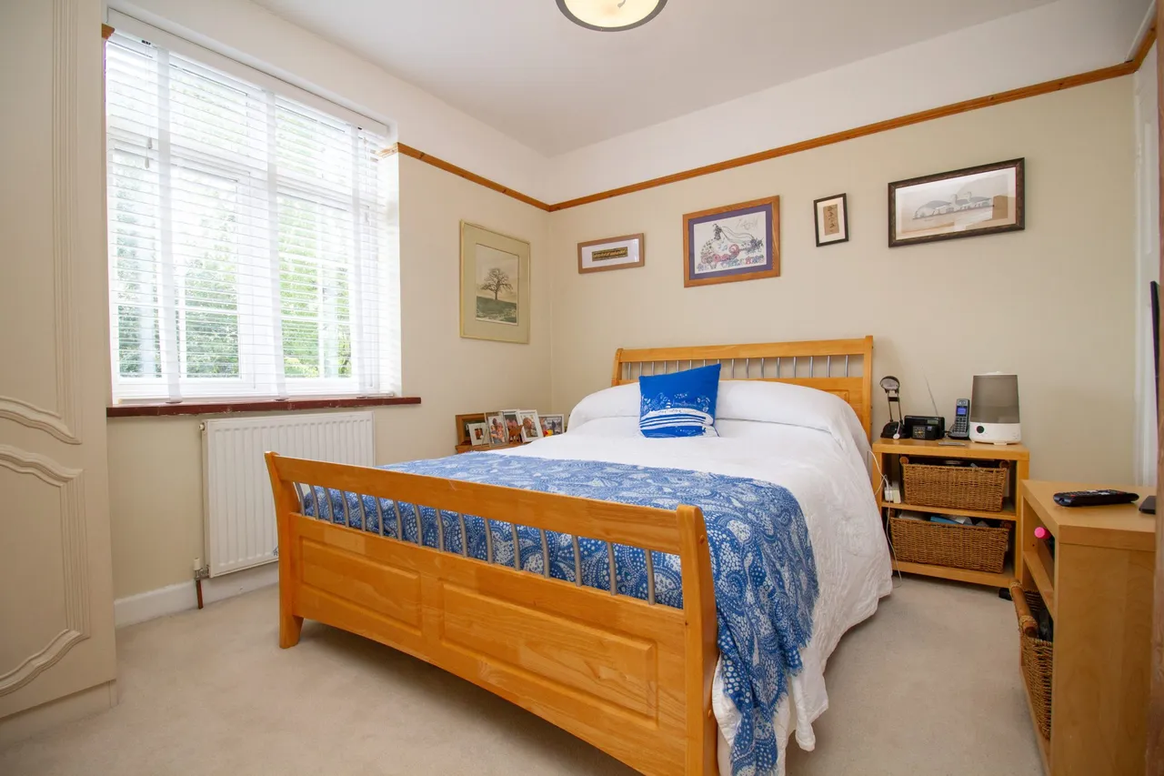 London Road, Camberley, GU15 3UZ, photo 11