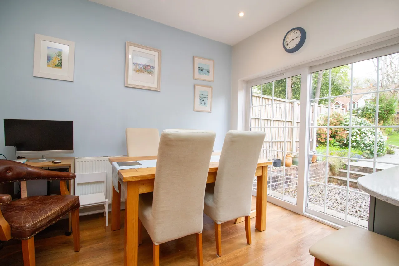 London Road, Camberley, GU15 3UZ, photo 6