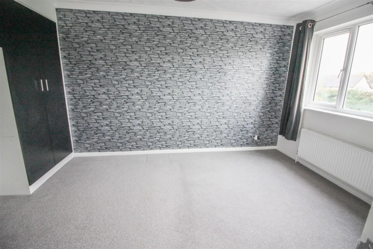 Tickenhall Drive, Church Langley, CM17, photo 5