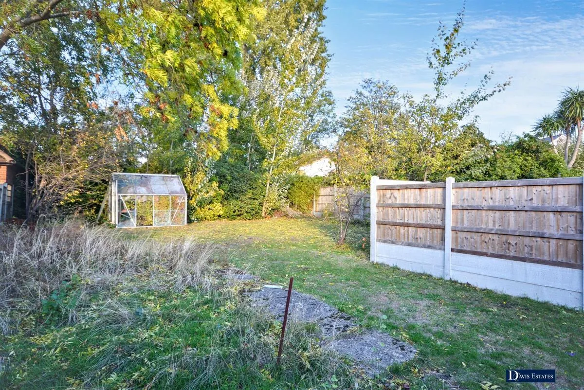 Park Drive, Marshalls Park, RM1, photo 14