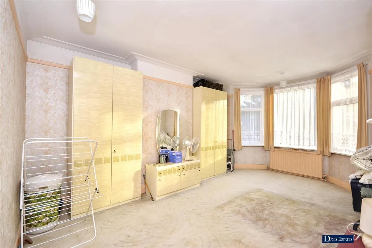 Park Drive, Marshalls Park, RM1, photo 9
