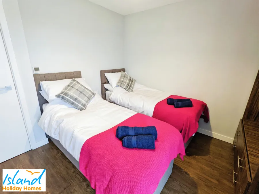 Medina Breeze Walk, Binfield, PO30, photo 11