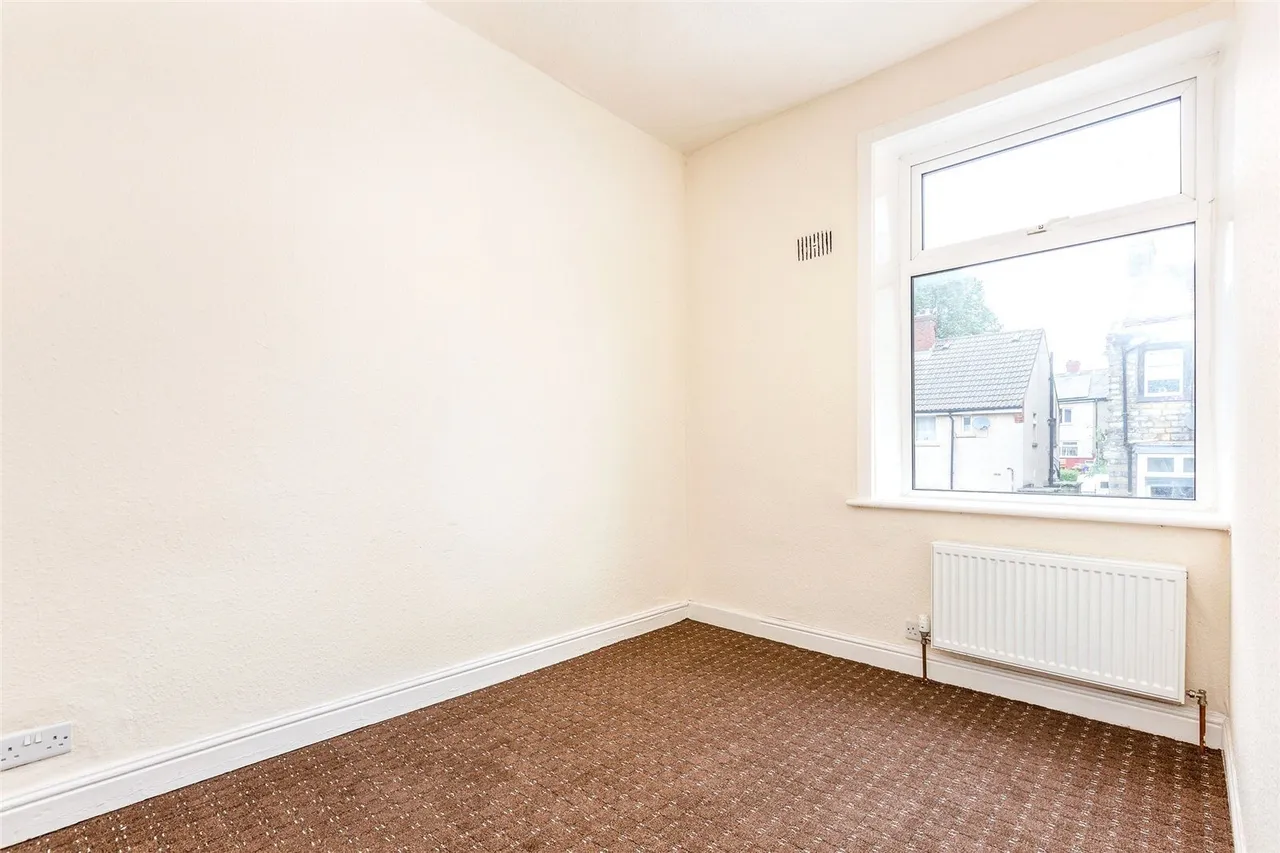Cleveland Street, Colne, BB8, photo 11