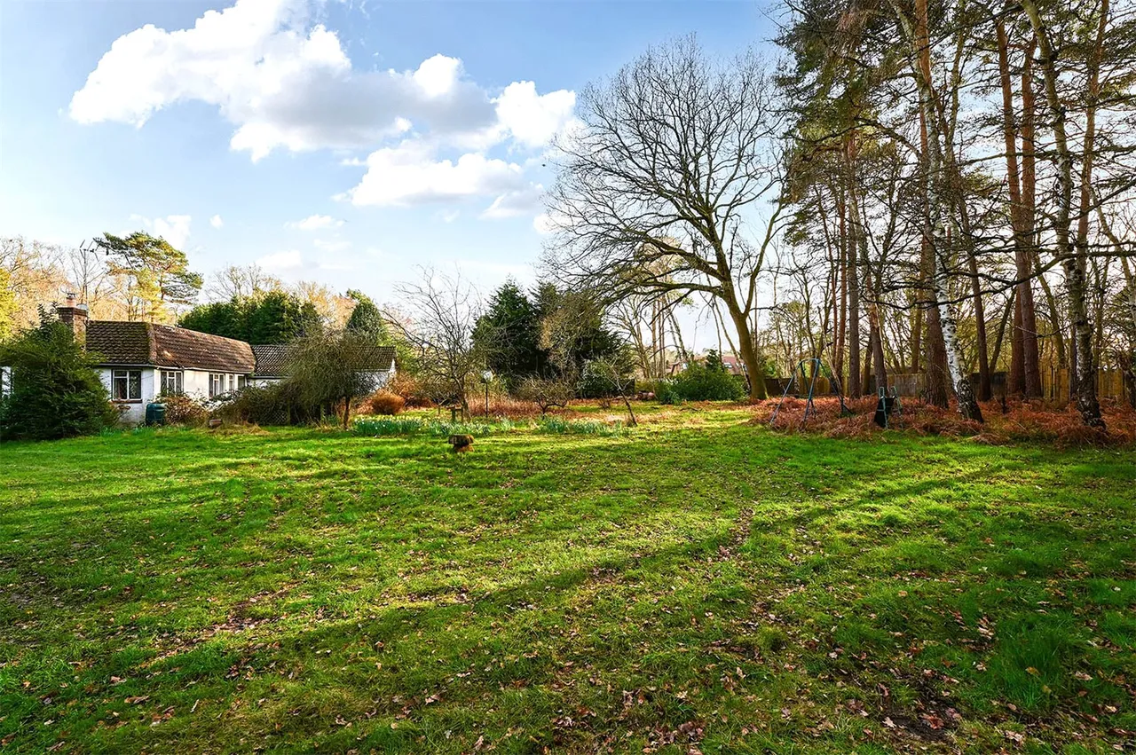 Range Road, Finchampstead, RG40, photo 4