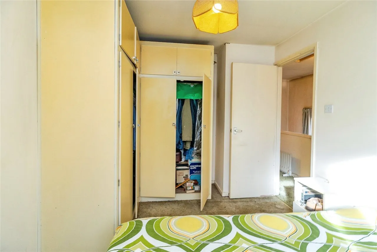 Quantock Crescent, Emerson Valley, Milton Keynes, Buckinghamshire, MK4, photo 11
