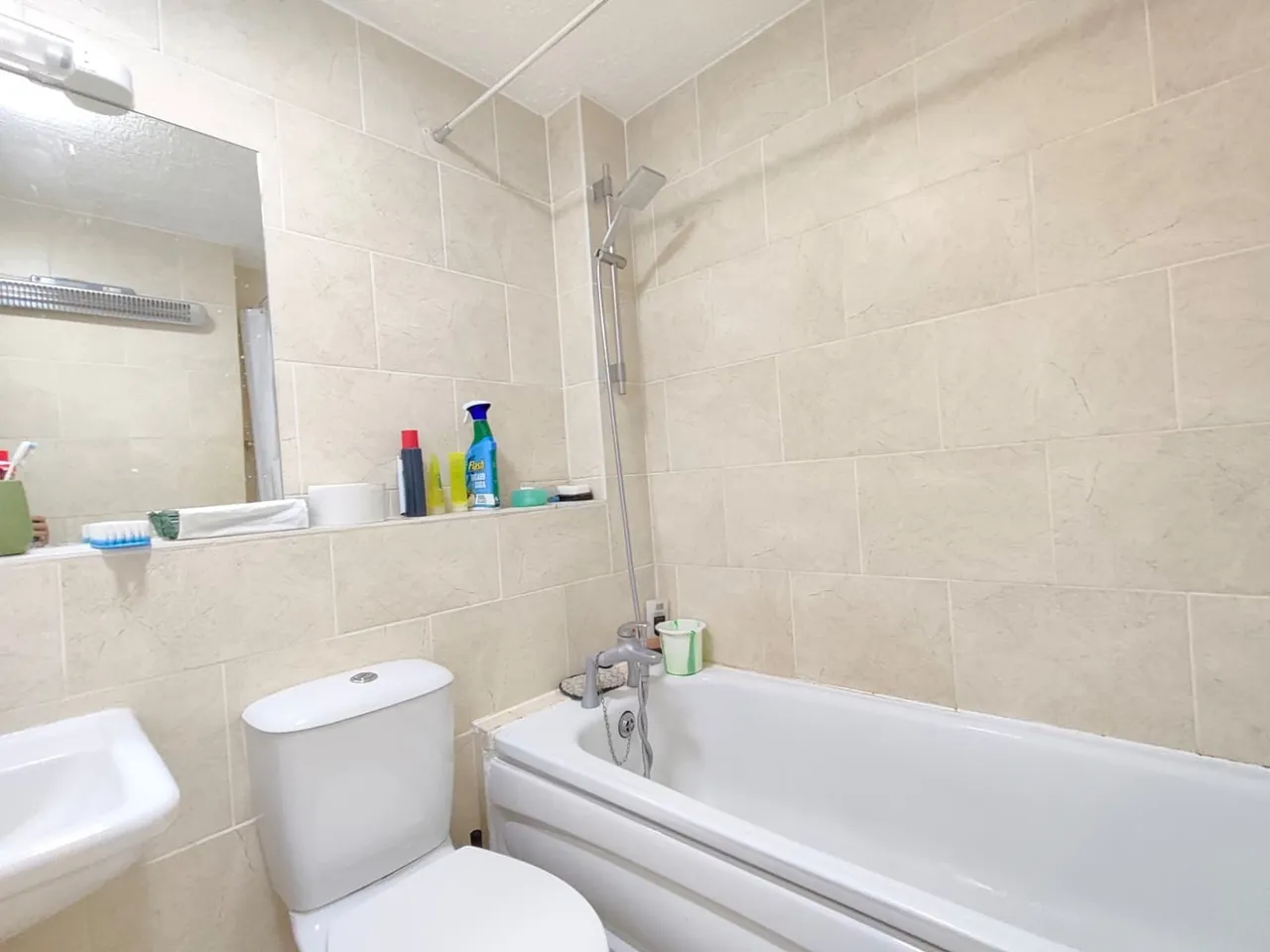 Harriers Close, Ealing, photo 7