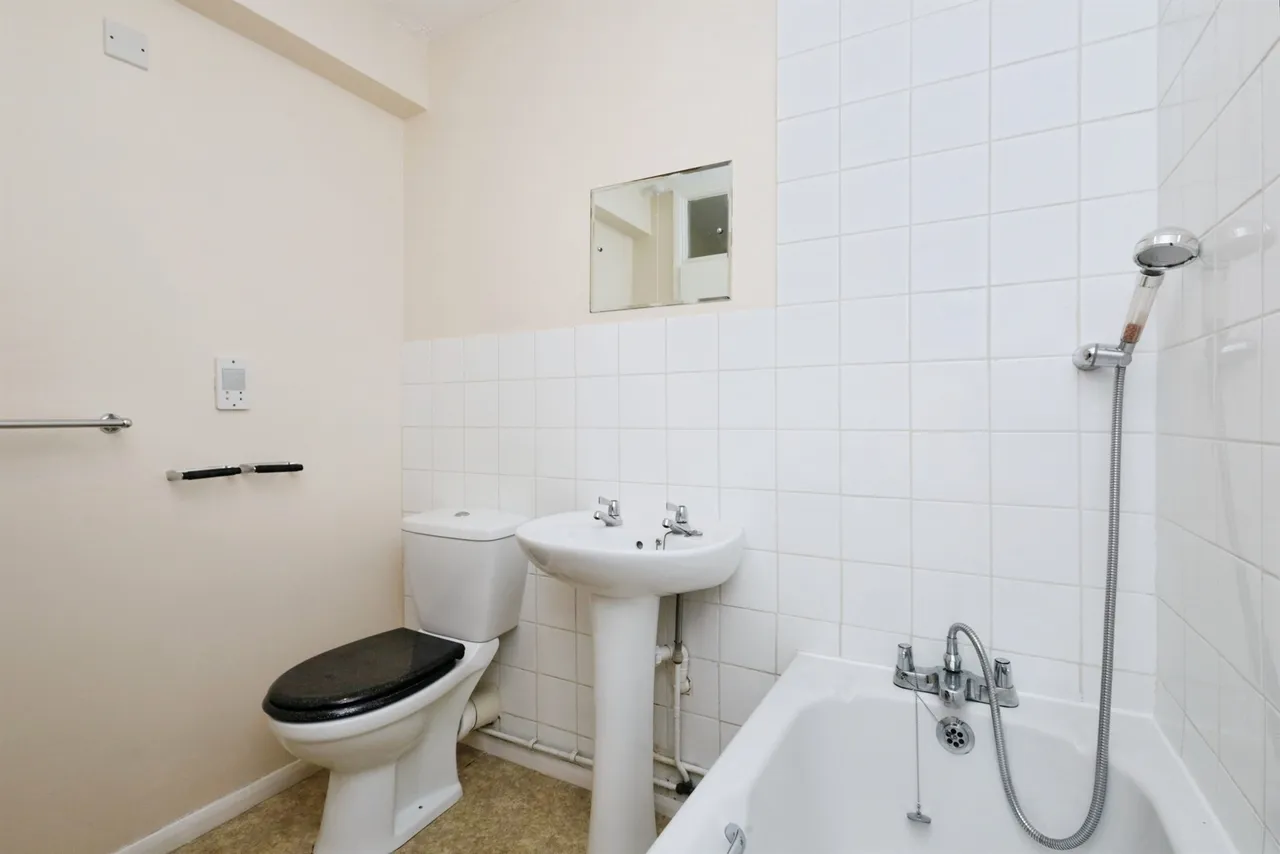 The Avenue, Eastbourne, BN21, photo 11
