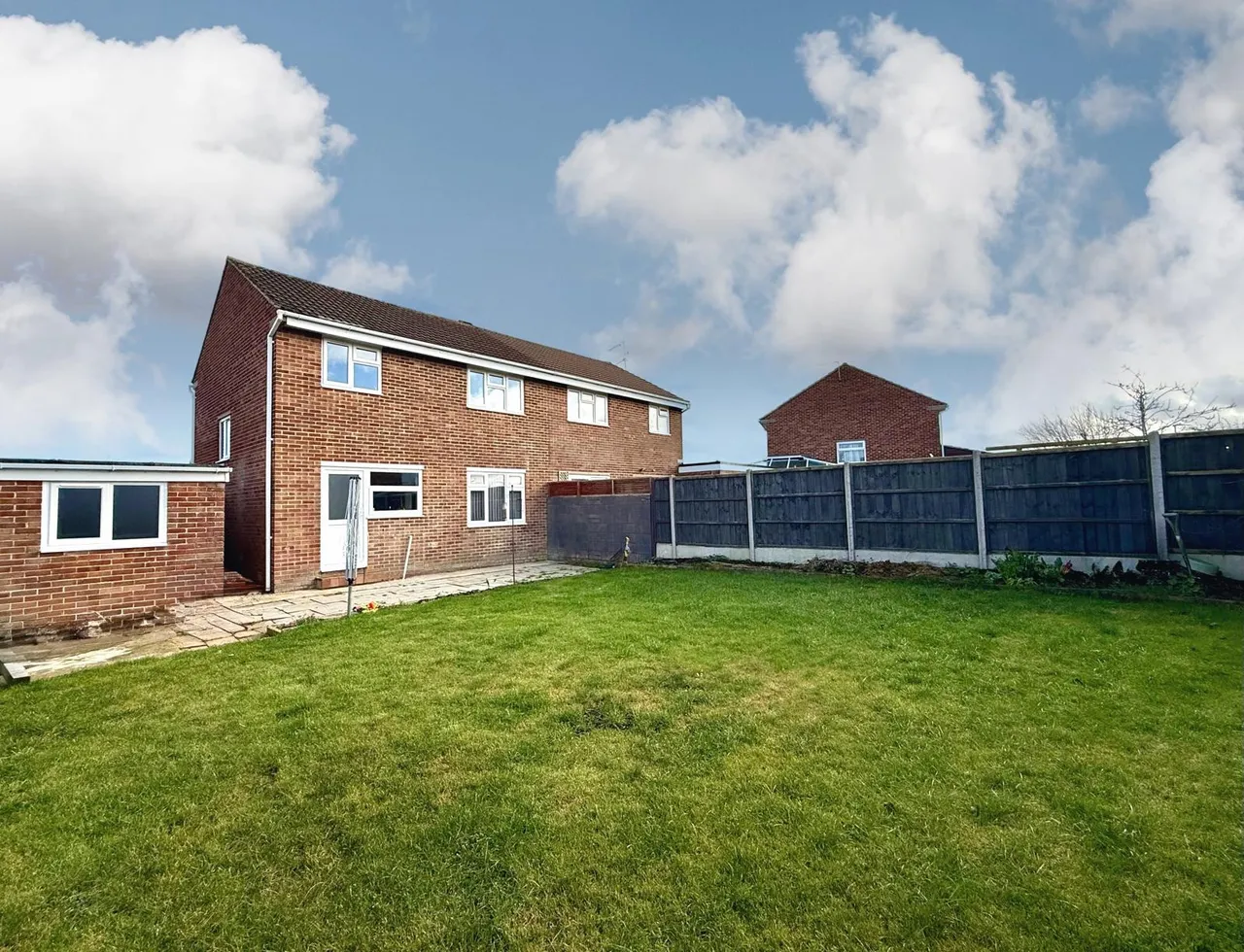 Chalford Avenue, Swindon, Wiltshire, SN3 3NU, photo 11