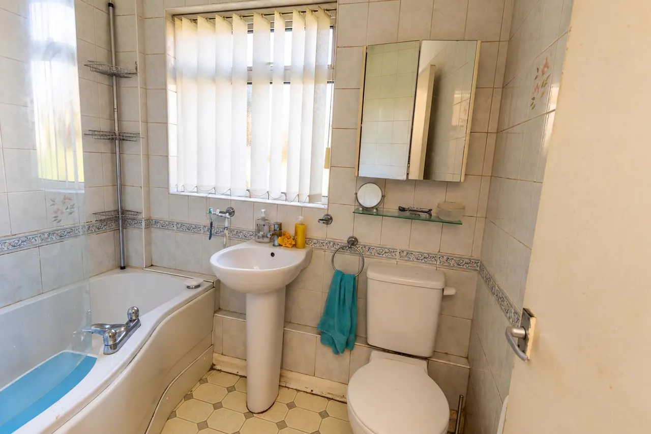West Avenue, Northwich, CW9, photo 5