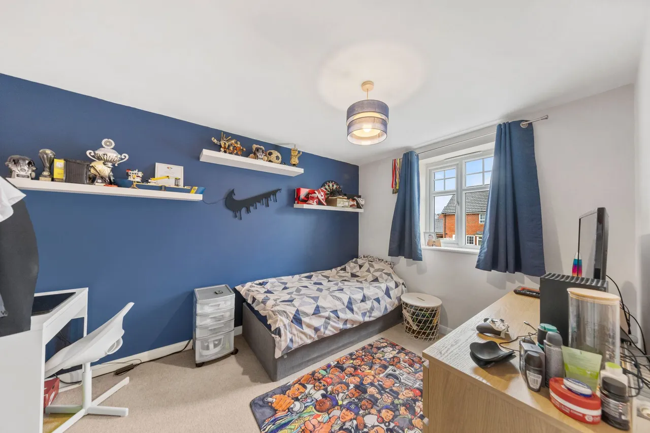 Jamestown Avenue, Great Sankey, Warrington, Warrington, WA5 8AD, photo 9