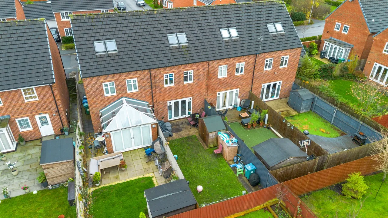 Jamestown Avenue, Great Sankey, Warrington, Warrington, WA5 8AD, photo 22