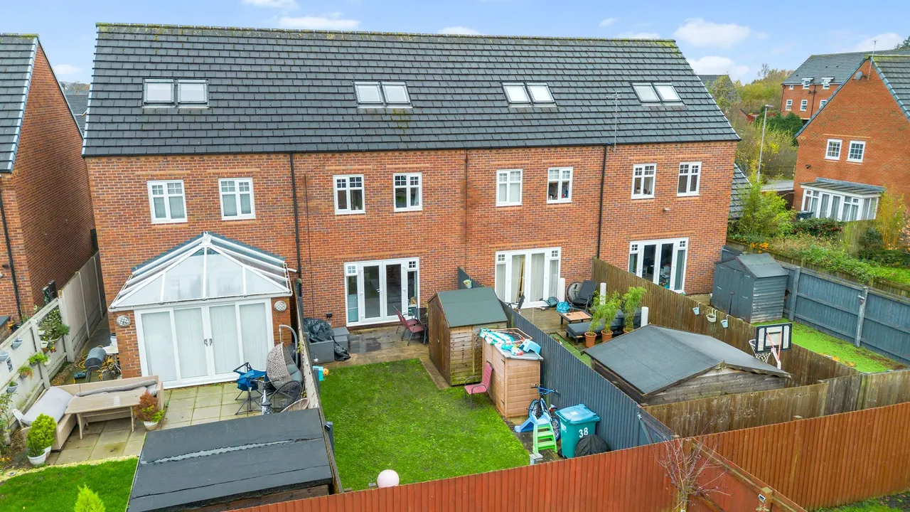 Jamestown Avenue, Great Sankey, Warrington, Warrington, WA5 8AD, photo 13