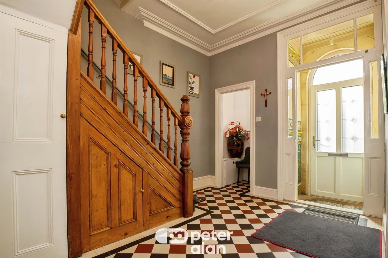 Marlborough Road, Cardiff, CF23, photo 2